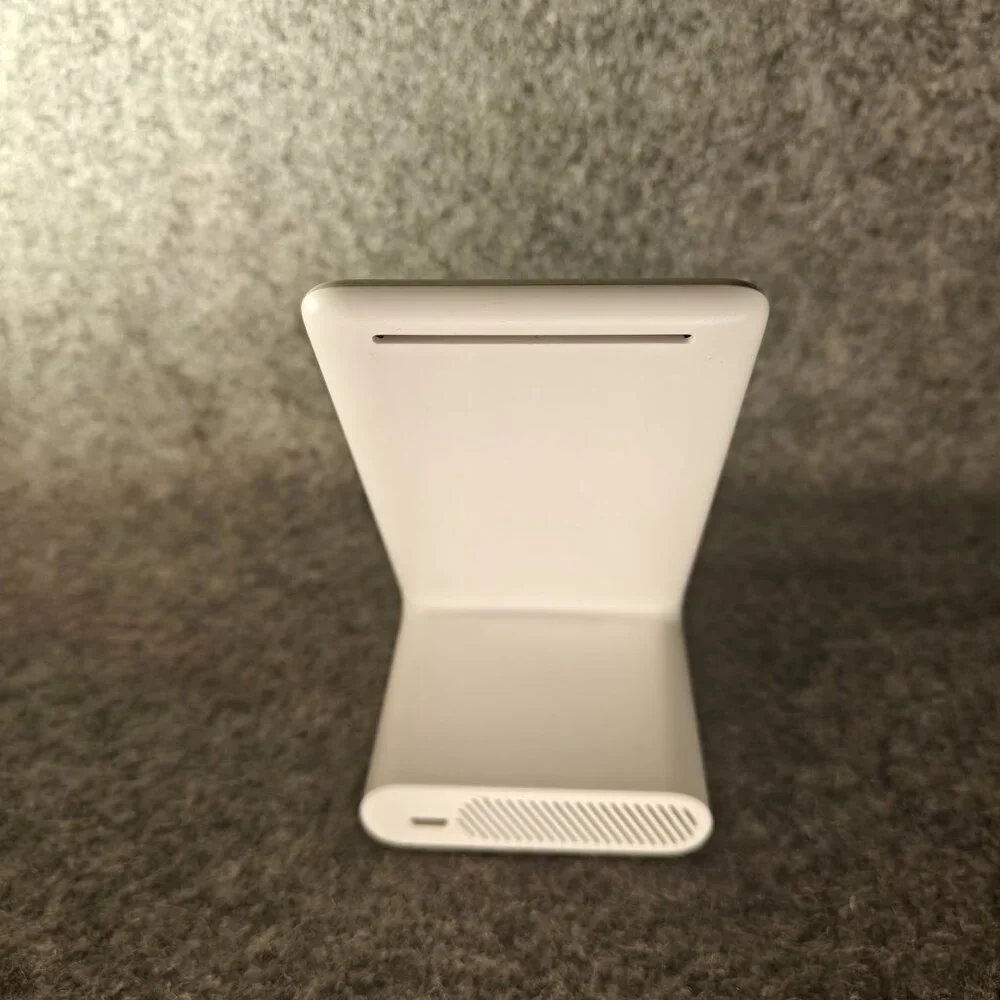 Anker PowerWave Stand Wireless Charger A2524 White Preowned No Cable